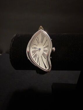 Paris Art Deco Sculptural Teardrop Watch